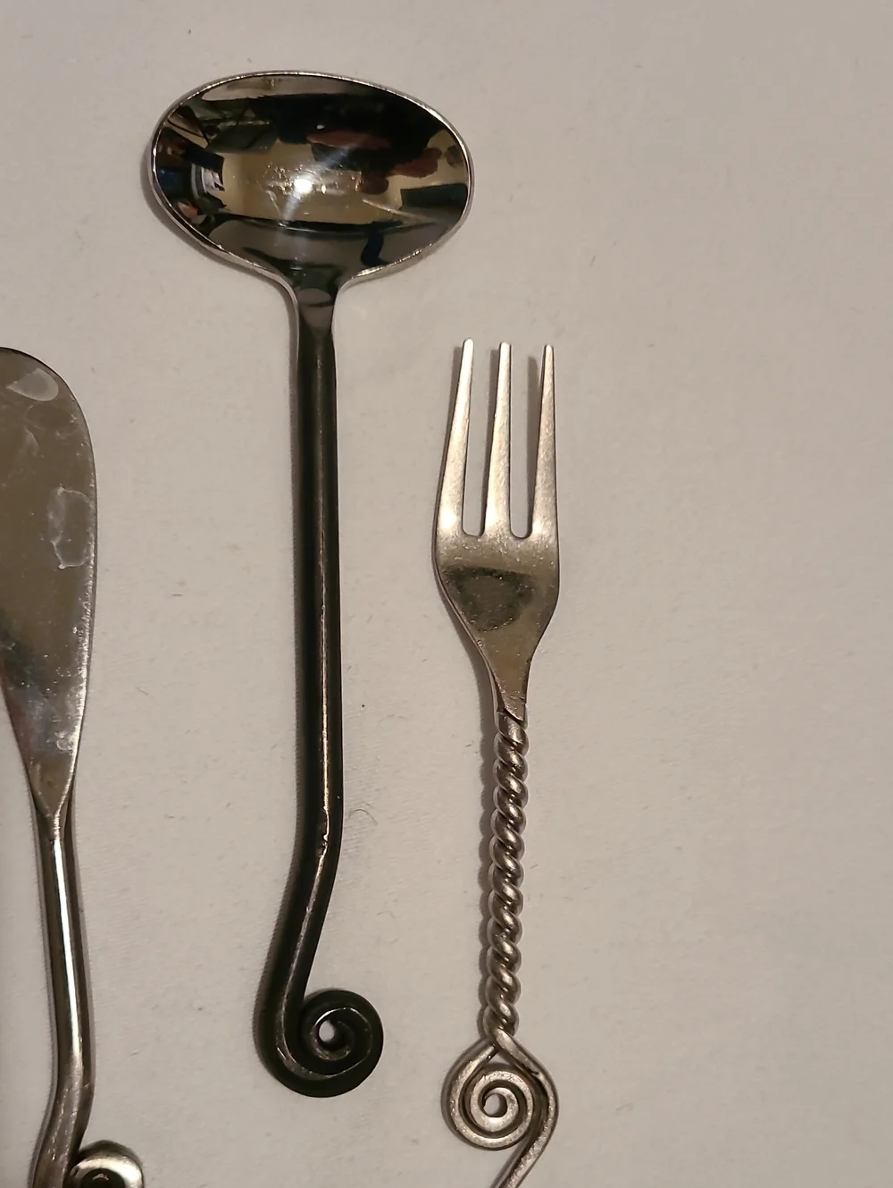 Swirl Butter Cheese Knives Swirl Handle Knife - Picture 6 of 8